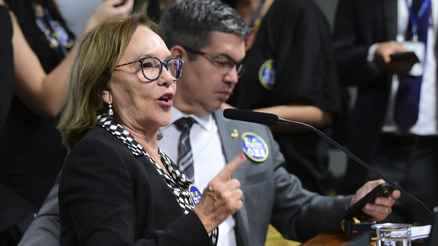 Fim da escala 6×1: veja como votaram os senadores do RN