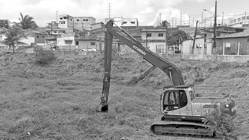 Natal limpa lagoas para evitar alagamentos no período chuvoso